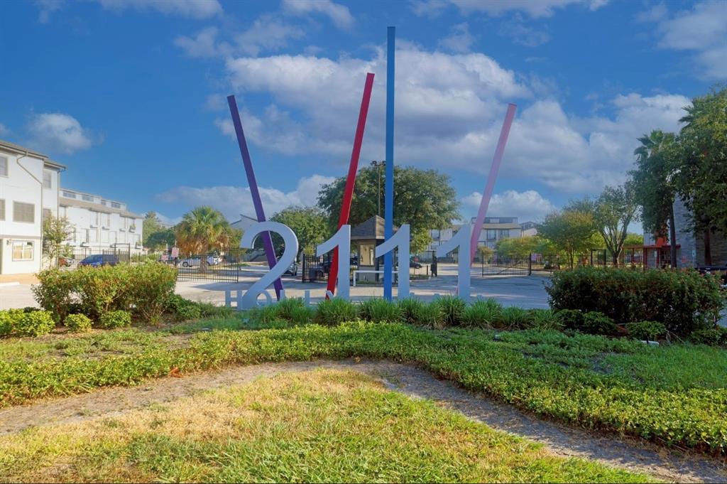 2111 Holly Hall St Unit 3212