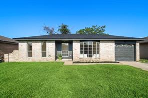 811 Hollycrest Dr, Channelview, TX 77530