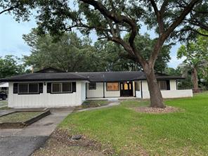 2403 Halbert, Pearland, TX, 77581