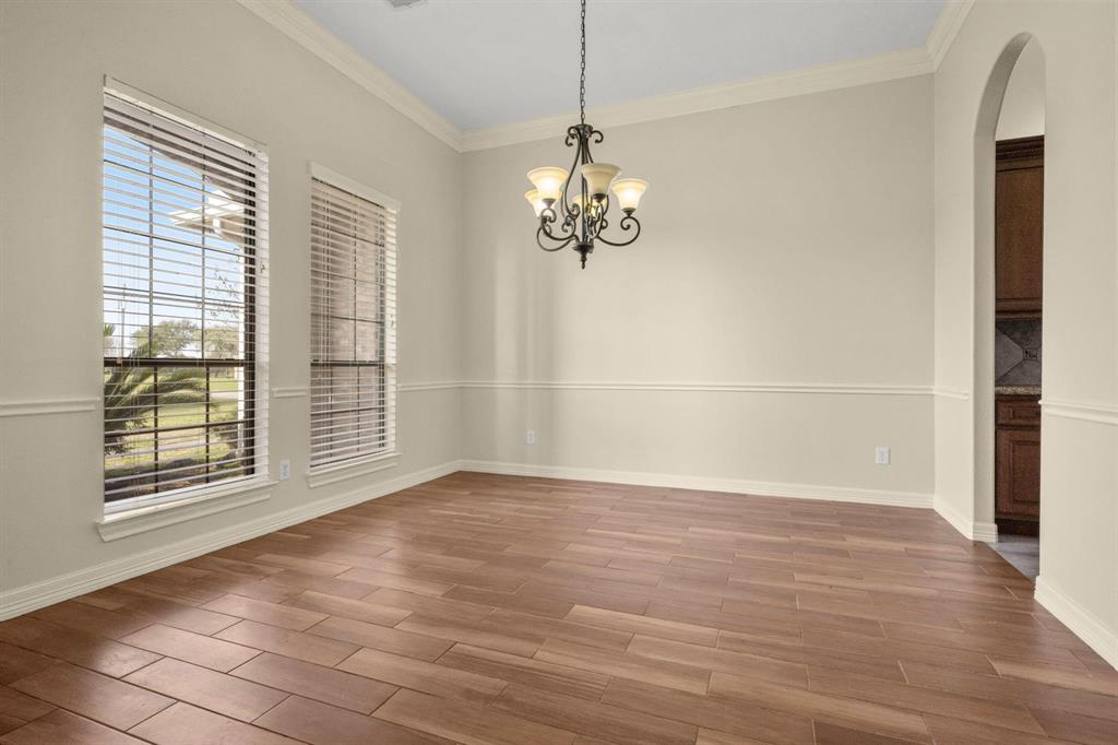 Formal Dining Room for those large family gatherings.