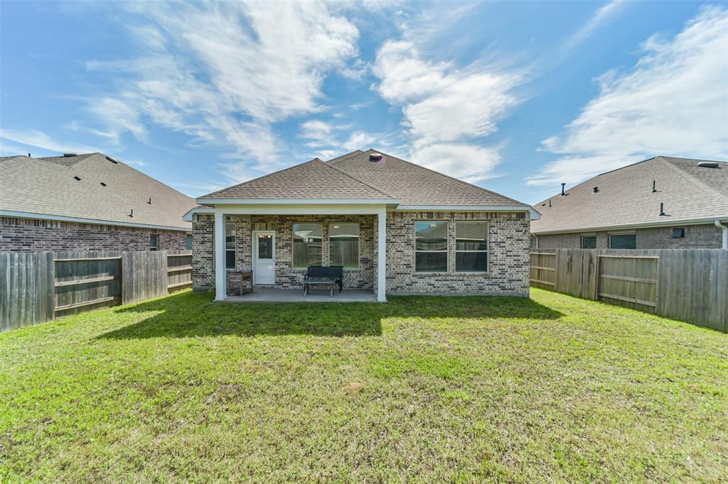 19036 Pinewood Grove Trail , New Caney, Texas image 32