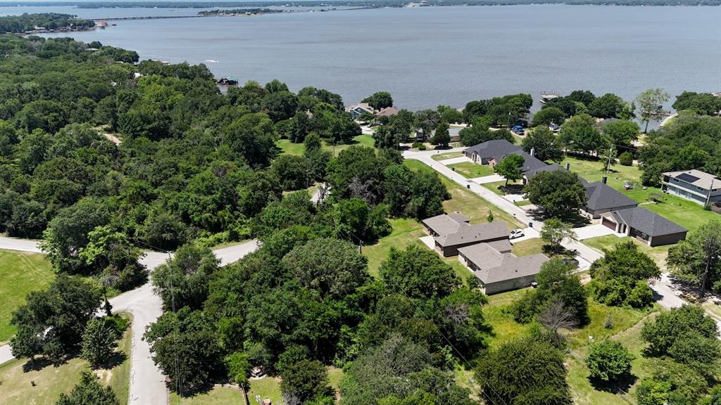 Aerial view of the lot. Note: You can see the Tom Finley Park and TX-334 bridge in the top left part of the photo.