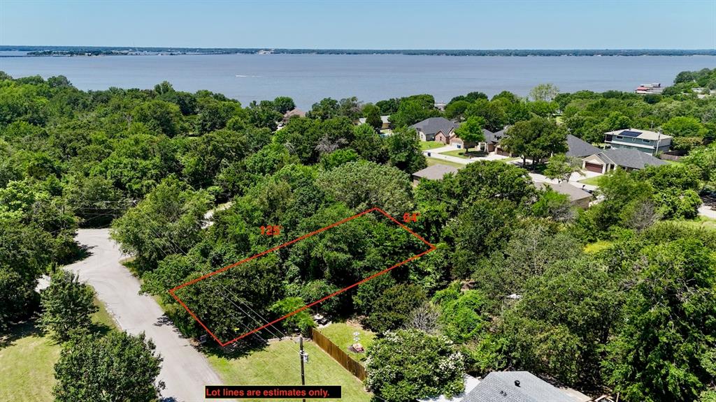 The lot is walking distance to the waterfront. Priced right at $20K. A waterfront lot would cost 4 times this amount or more.