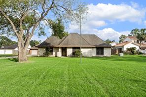 1201 Pine Hollow, Friendswood, TX, 77546