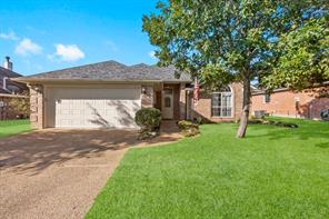 4908 Winchester Dr, Bryan, TX 77802