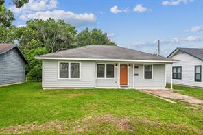 2360 Clearview St, Beaumont, TX 77701