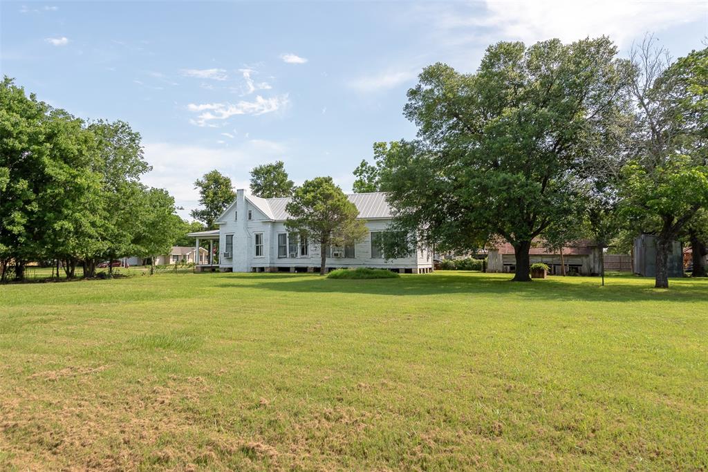 283 6th Street , Somerville, Texas image 4