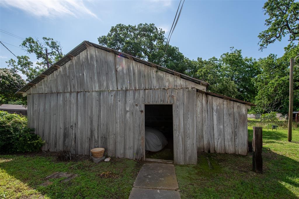 283 6th Street , Somerville, Texas image 34