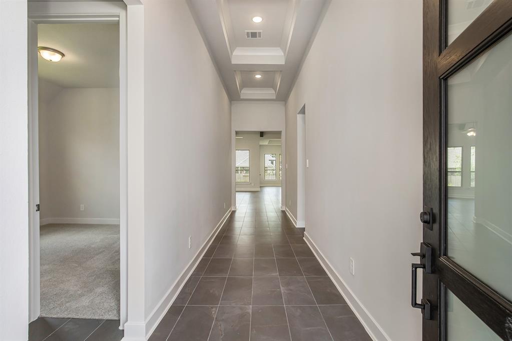 Entry way