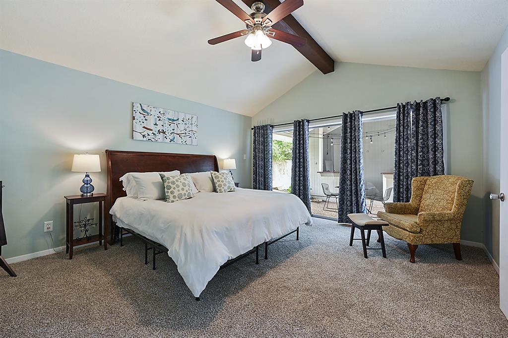 Spacious and peaceful main bedroom