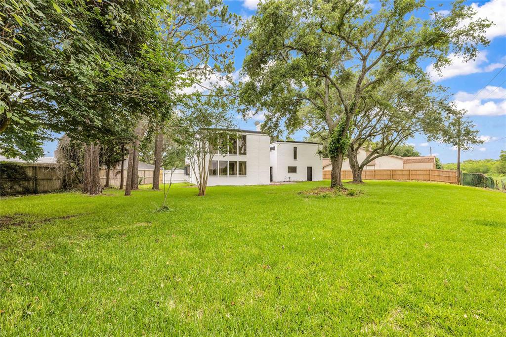 1808 Crown Court , Texas City, Texas image 38