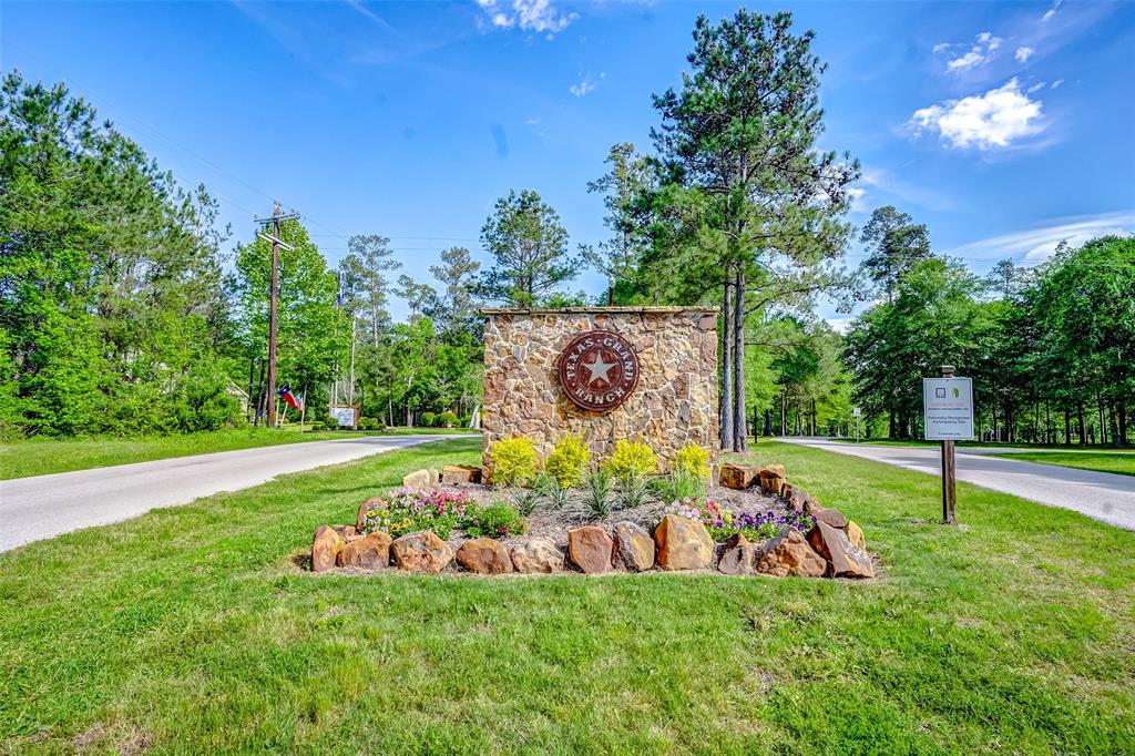 This special opportunity to purchase acreage lots with a low tax rate, no MUD tax and low HOA dues, bordering the Sam Houston National Forest and Sam Houston State Park does not happen often!!