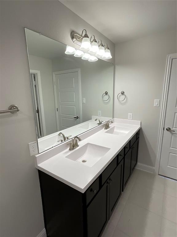 Master Sinks and large lighted  mirror