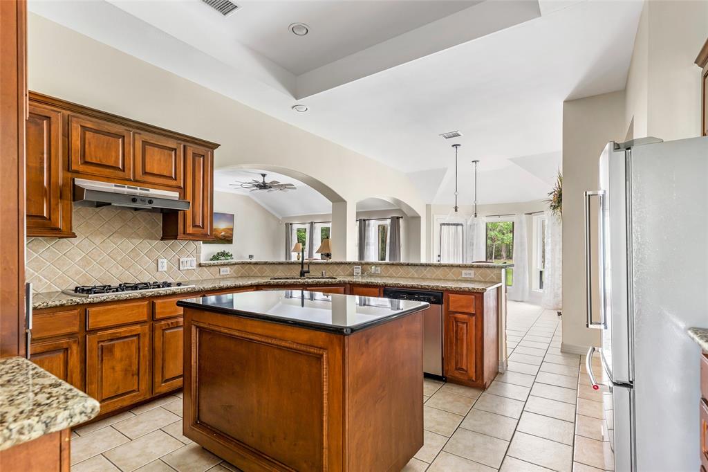 Oversized Kitchen