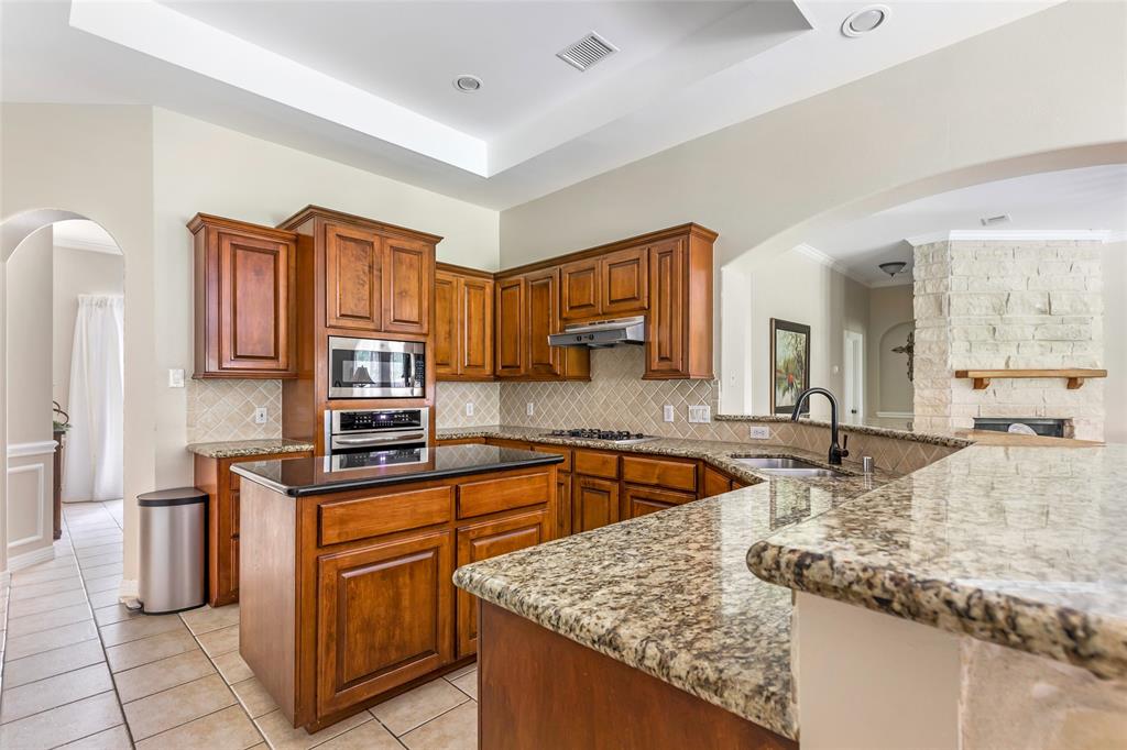 Oversized Kitchen