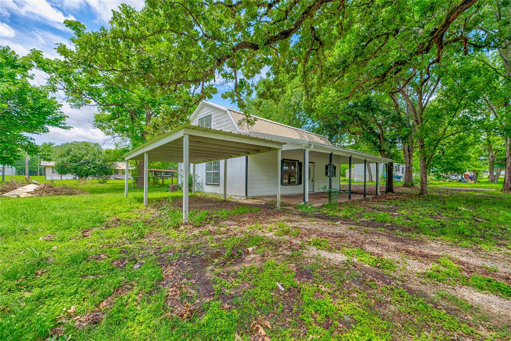 428 Lakewood Drive , Trinity, Texas image 8