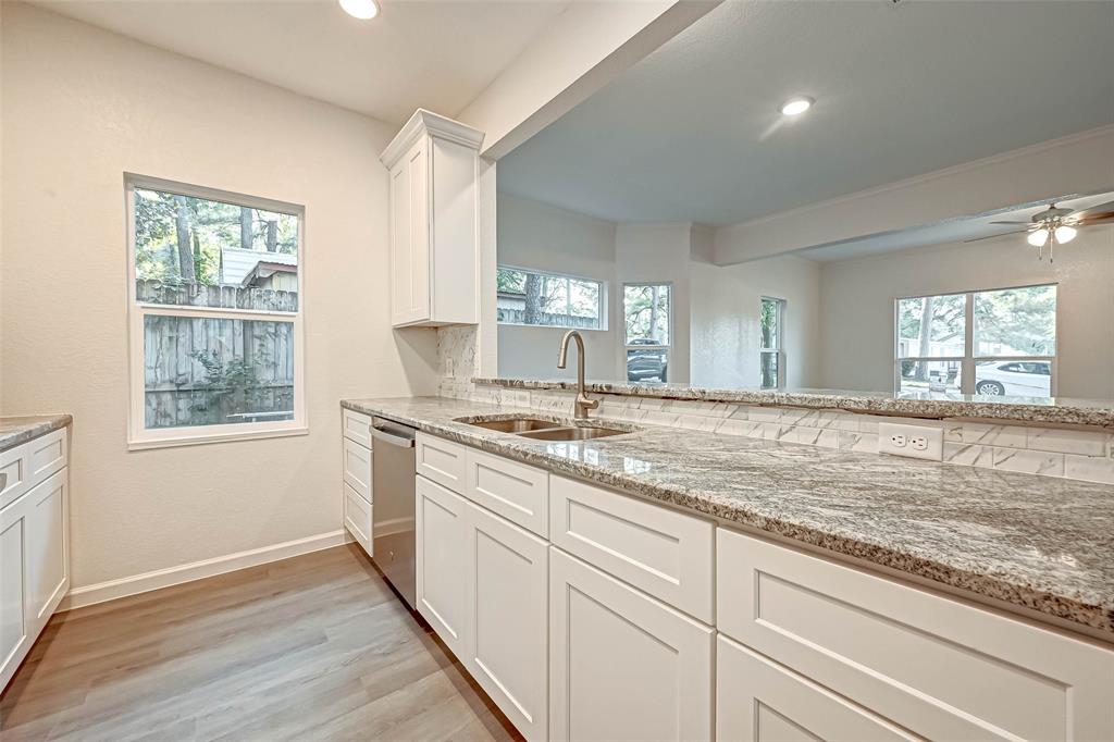 Ample cabinet and counter space with Garage Drawer! Enjoy entertaining while in the Kitchen