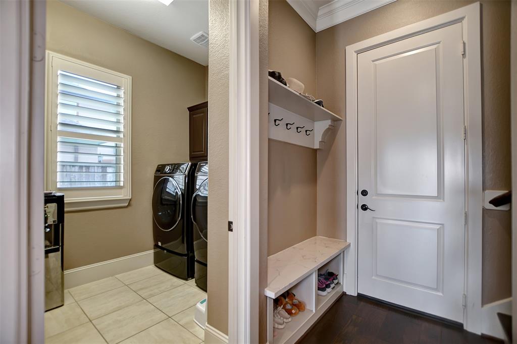 Large utility room with built ins