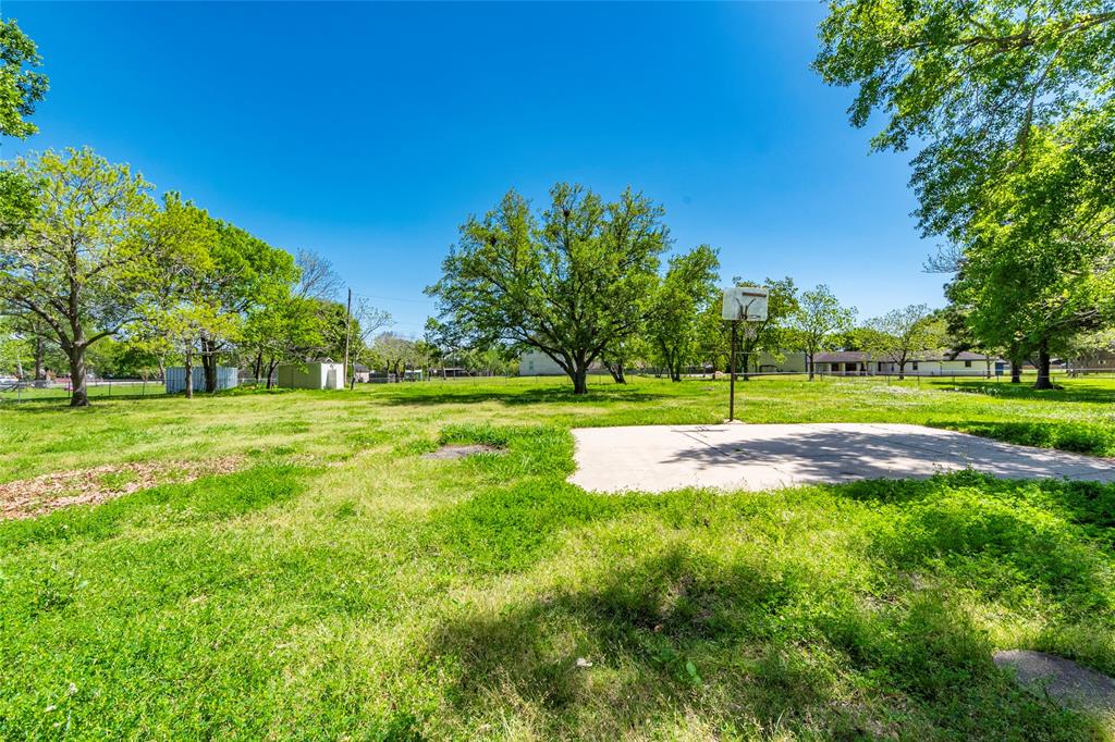 3405 Meadowlark Lane , Alvin, Texas image 38