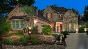 70 N Overlyn Pl, The Woodlands, TX 77381