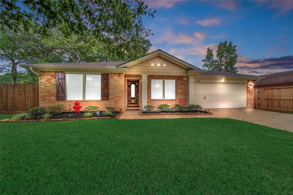 17414 Crows Nest Way