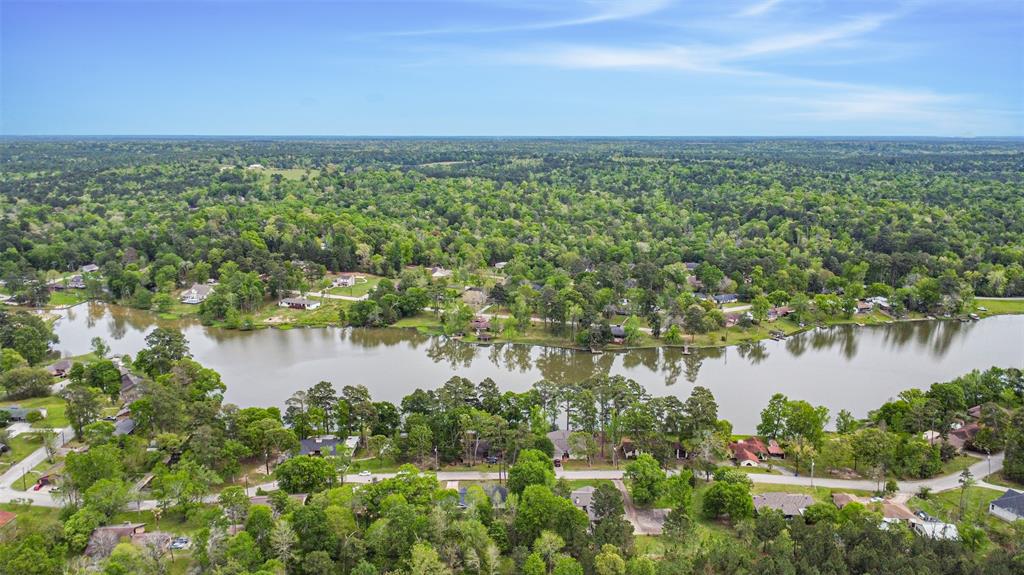 The home faces this lake!