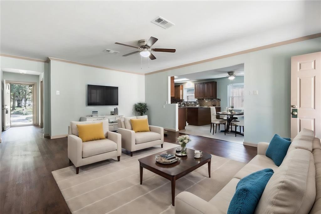 5402 Sheraton Oaks Dr