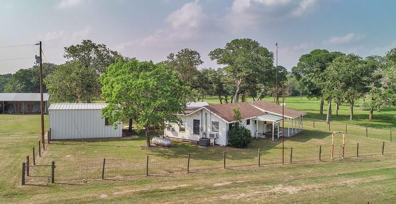 7947 County Road 284  , Edna, Texas image 13