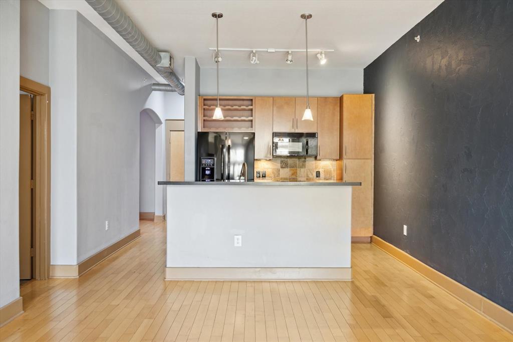 1901 Post Oak Blvd Unit 4209