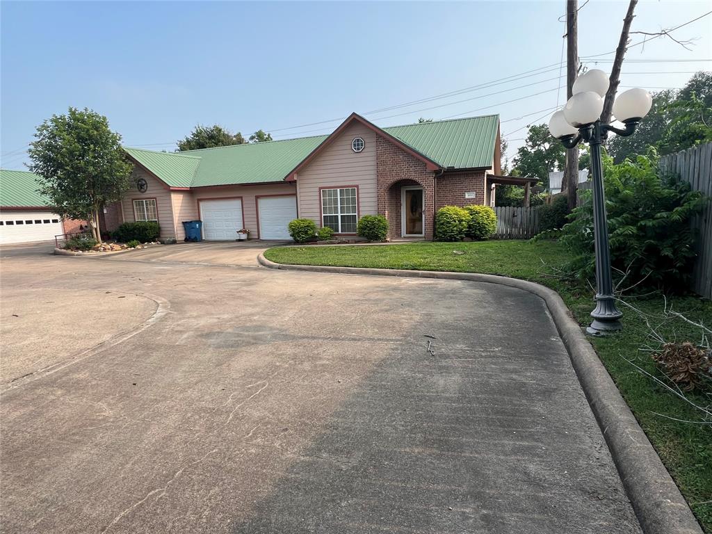 852 Tangle Oaks Drive , Bellville, Texas image 8