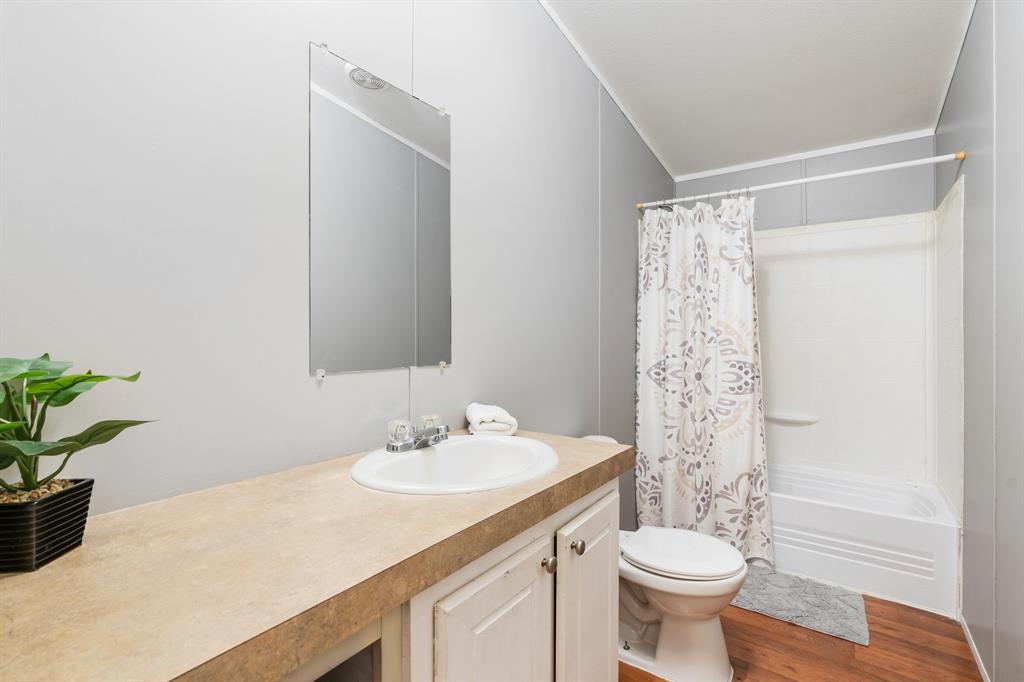 Guest bathroom