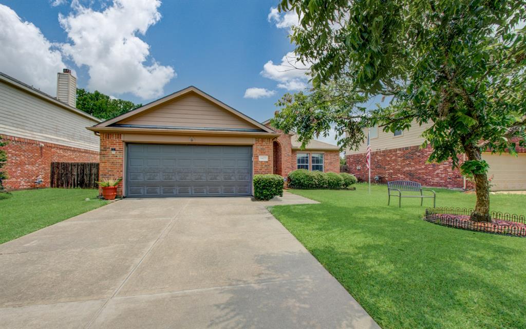 Stunning residence situated in Brazos Gardens