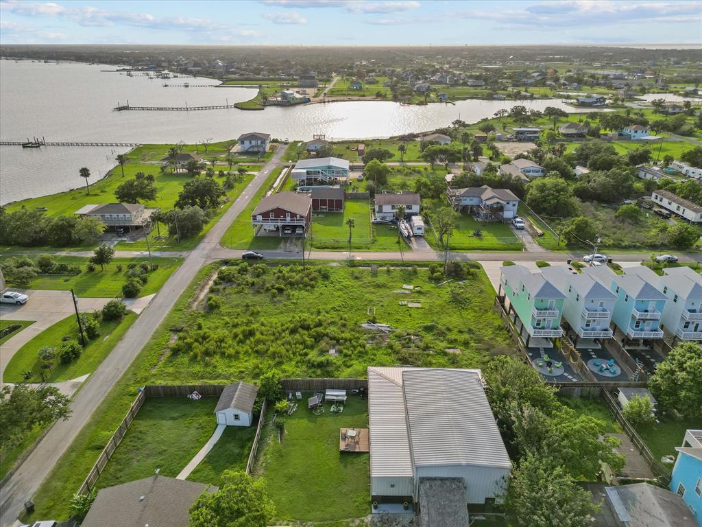 1051 15th Street , San Leon, Texas image 10