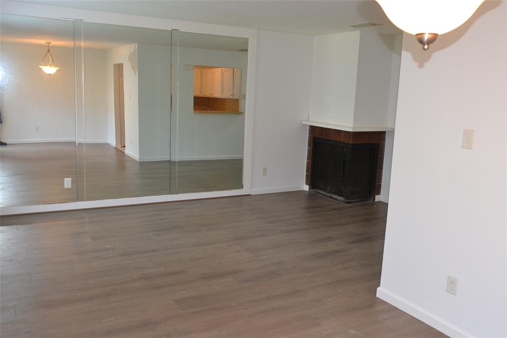 Photo #10: 27598169 Listing 