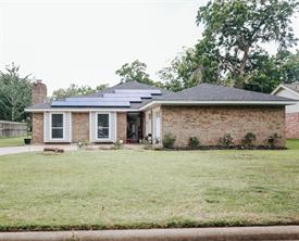 330 S Amherst Dr, West Columbia, TX 77486