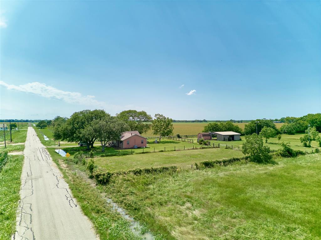 27924 County Road 21  , Damon, Texas image 41