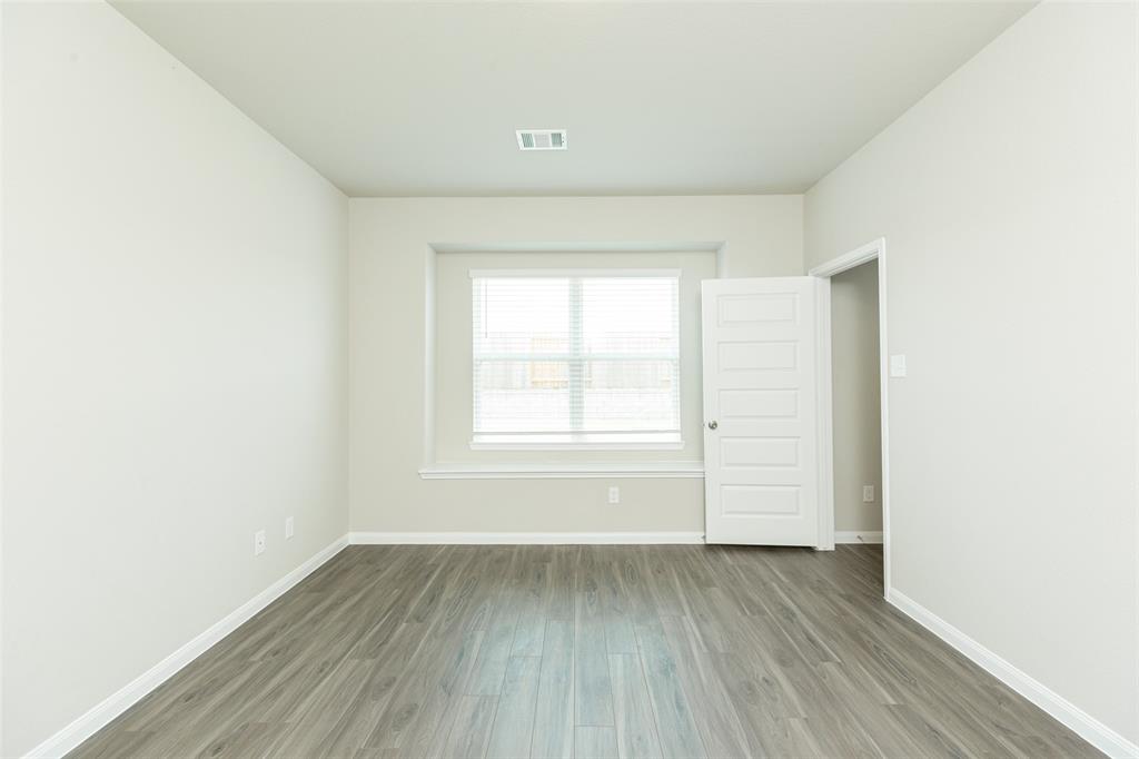 Photos are a representation of the floor plan. Options and interior selections will vary.