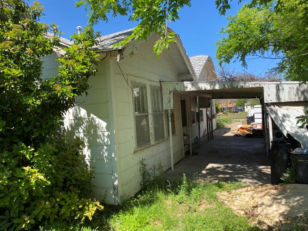 1012 Symonds Place , Stamford, Texas image 8