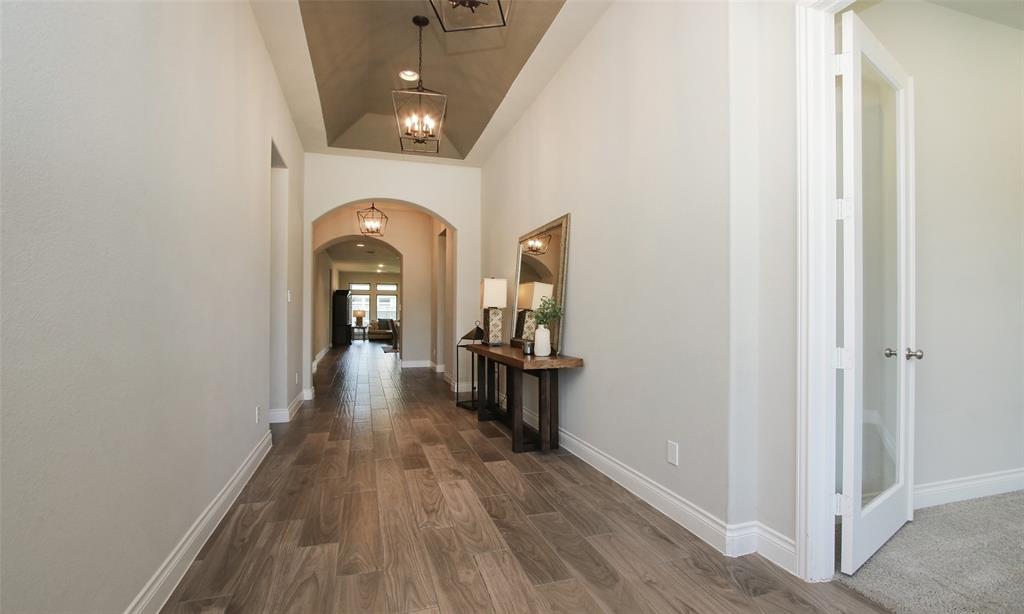 Massive beautiful foyer