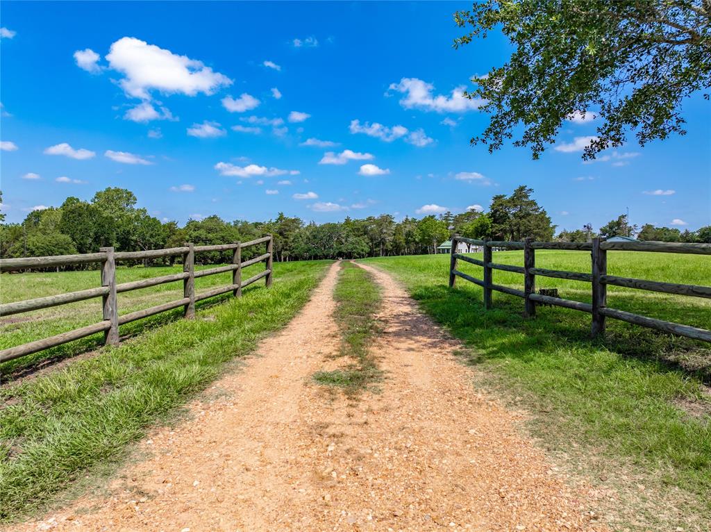 7421 Shelby Road , Brenham, Texas image 12