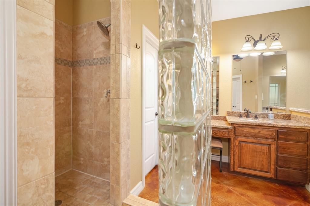 Large walk in shower MLS#65890652