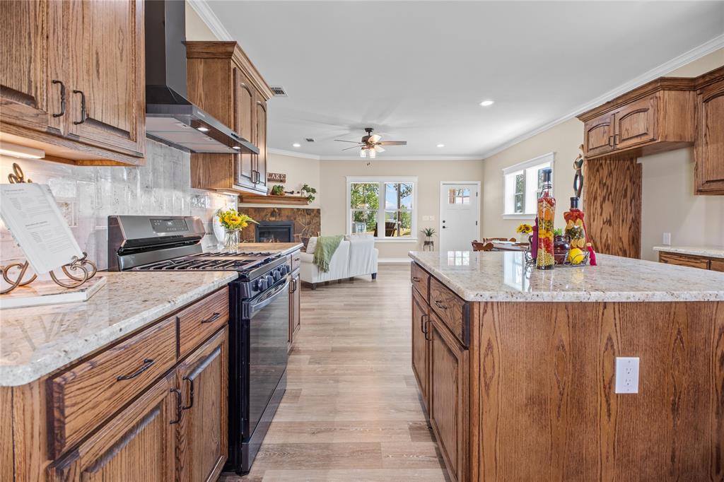 Samsung Range & Hood, inspired vinyl flooring