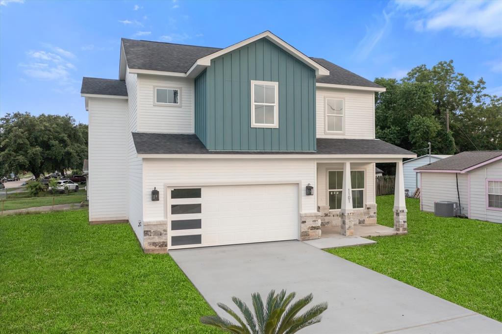 Open concept living, dining and kitchen areas. This gorgeous flooring expands throughout the entire first level!