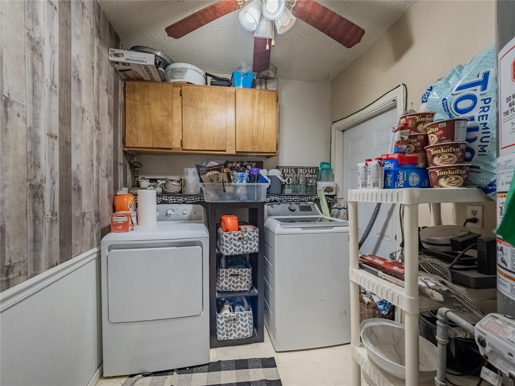 Separate Laundry room