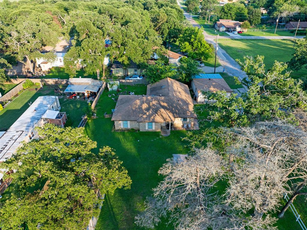 853 7th Street , Somerville, Texas image 16