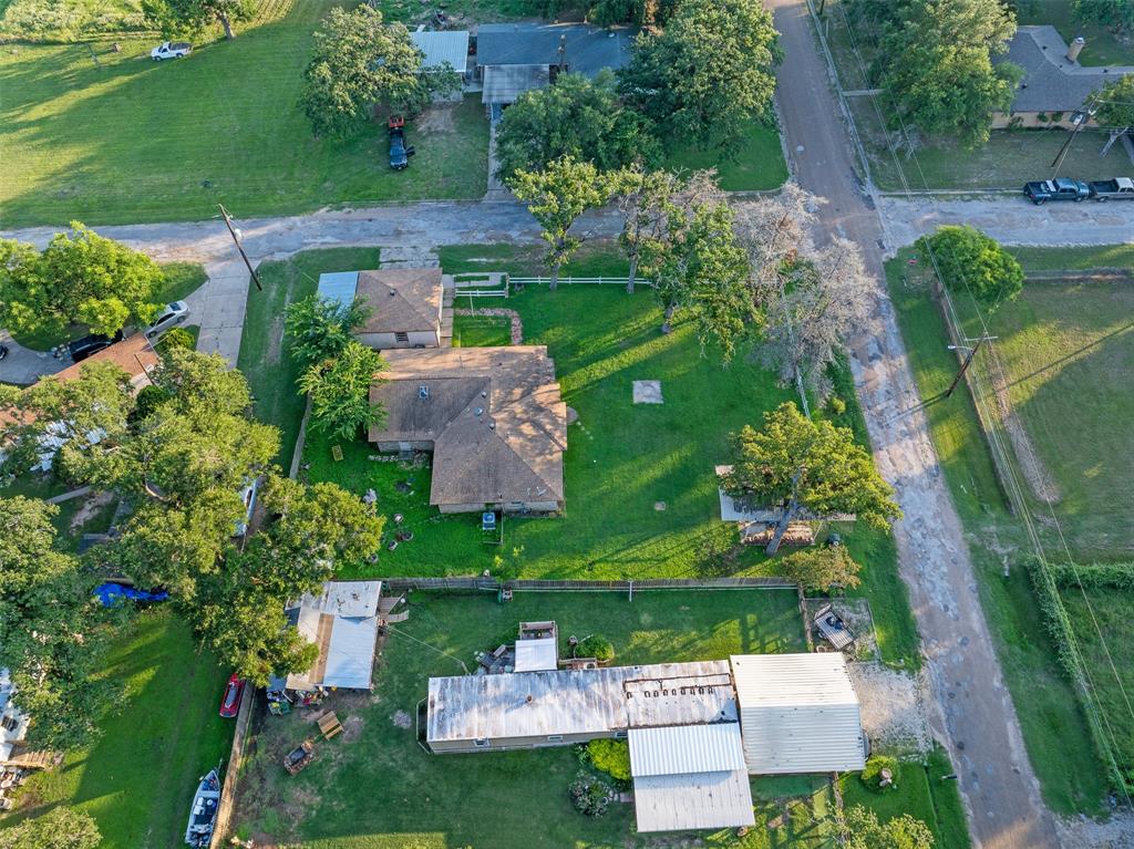 853 7th Street , Somerville, Texas image 7