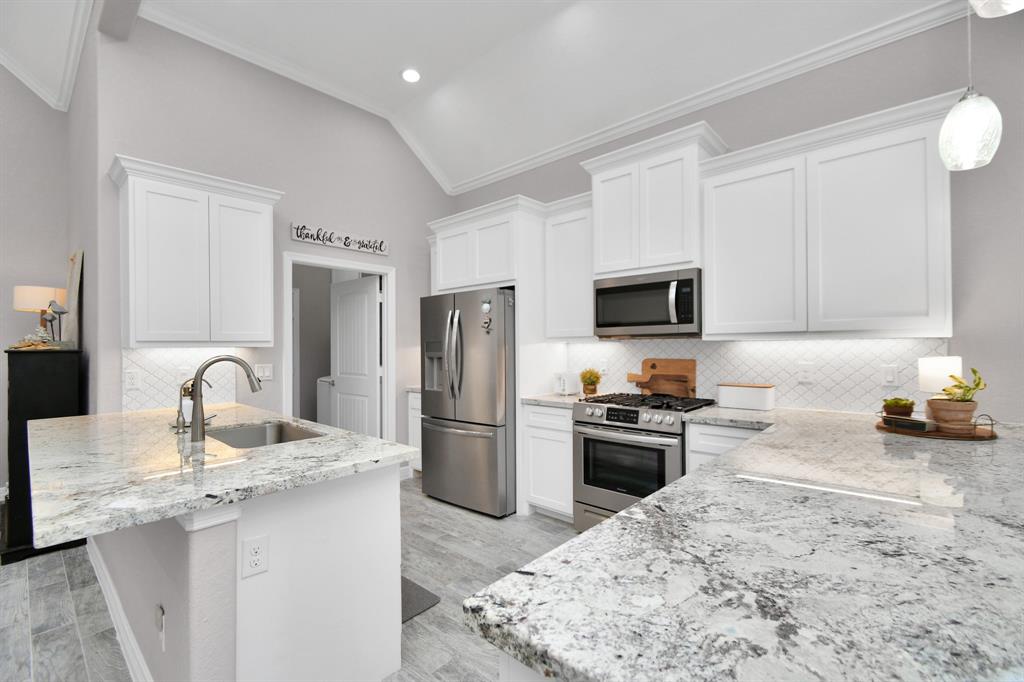 Kitchen with large counter tops