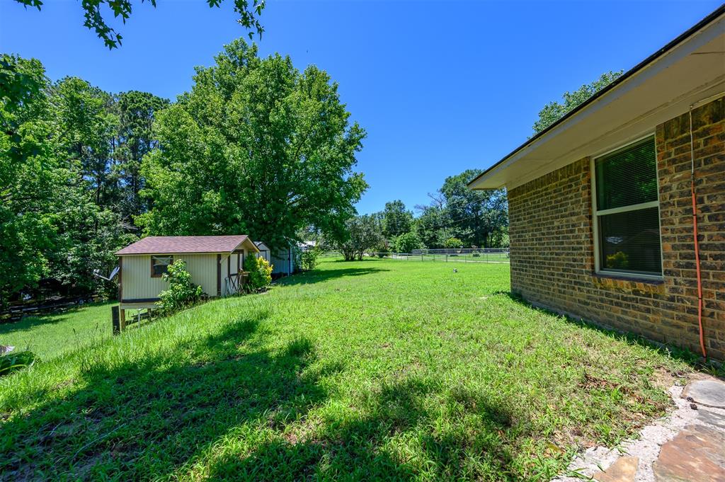 20672 Post Oak Drive , Chandler, Texas image 31