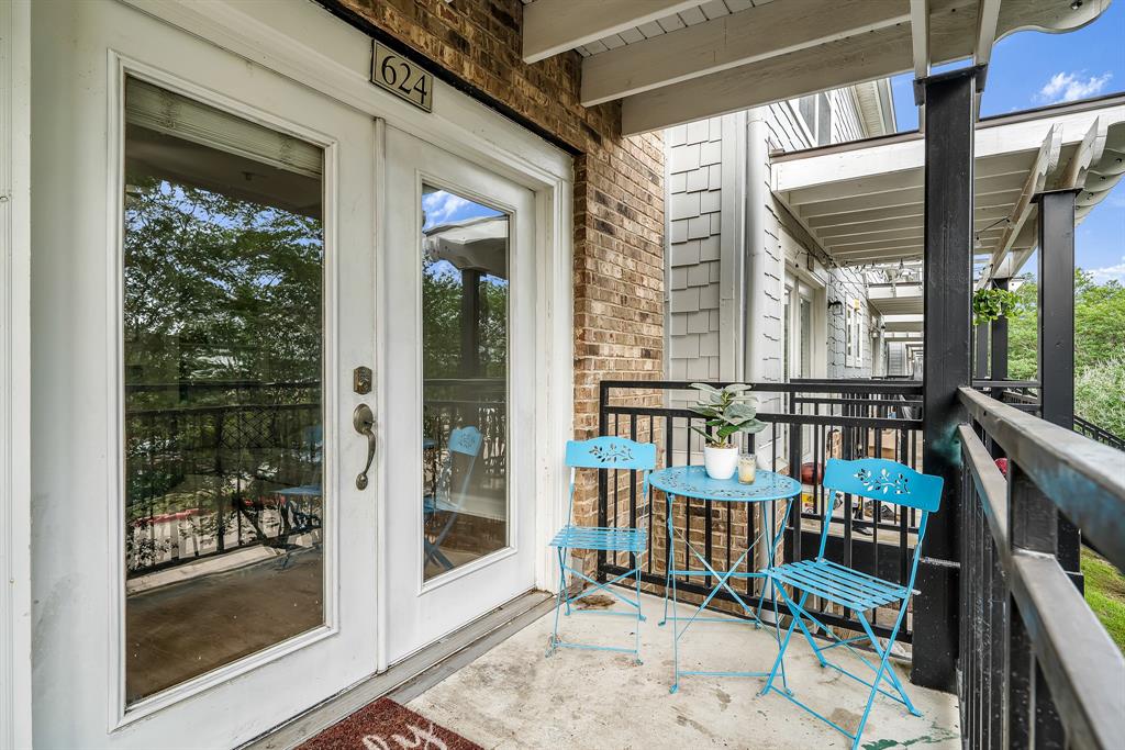 1725 Harvey Mitchell Parkway S #624, College Station, Texas image 4