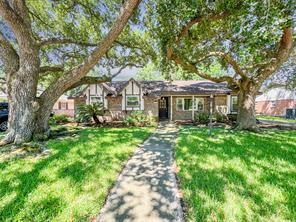 18314 Point Lookout Dr, Houston, TX 77058